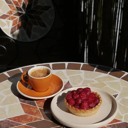 Hoza 19 * Варшава